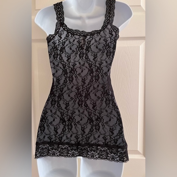 DKNY Signature Black Stretch Lace Camisole/Chemise Medium - Picture 2 of 9